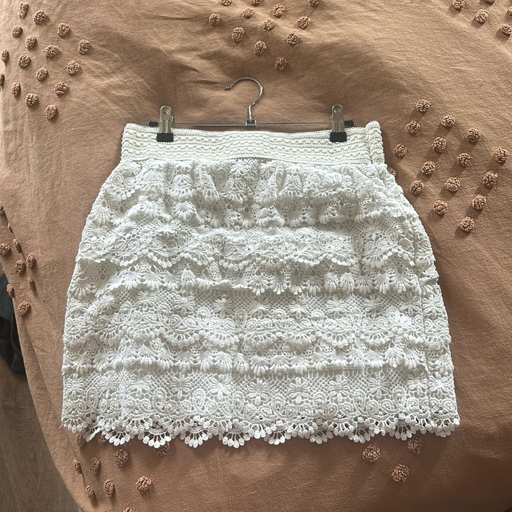 White tiered lace skirt
